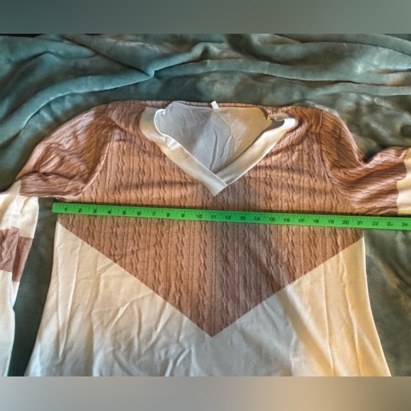 NWOT SHEIN top. White and brown. Size 3XL. - Picture 5 of 8